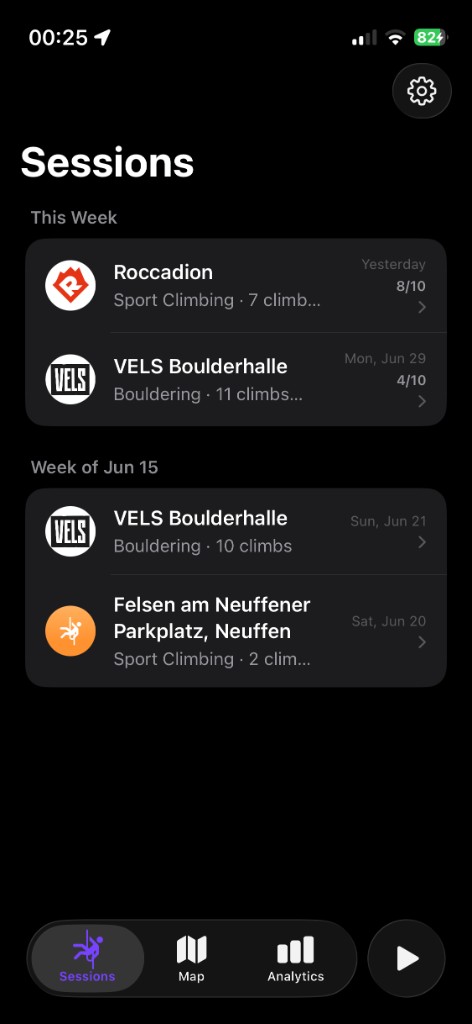 Sendly sessions list grouped by week with gym names and climb counts
